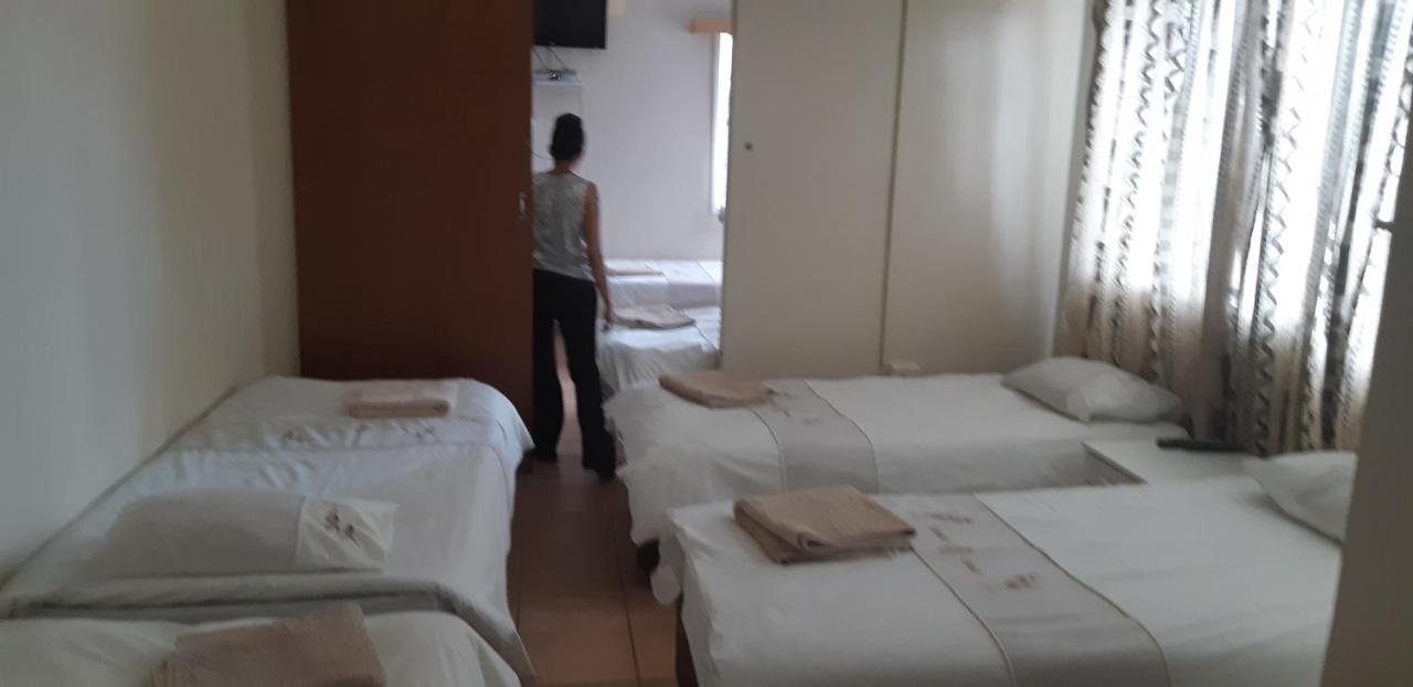 African Sky Guesthouse Windhoek Ngoại thất bức ảnh